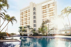 Pullman Cairns International, Cairns